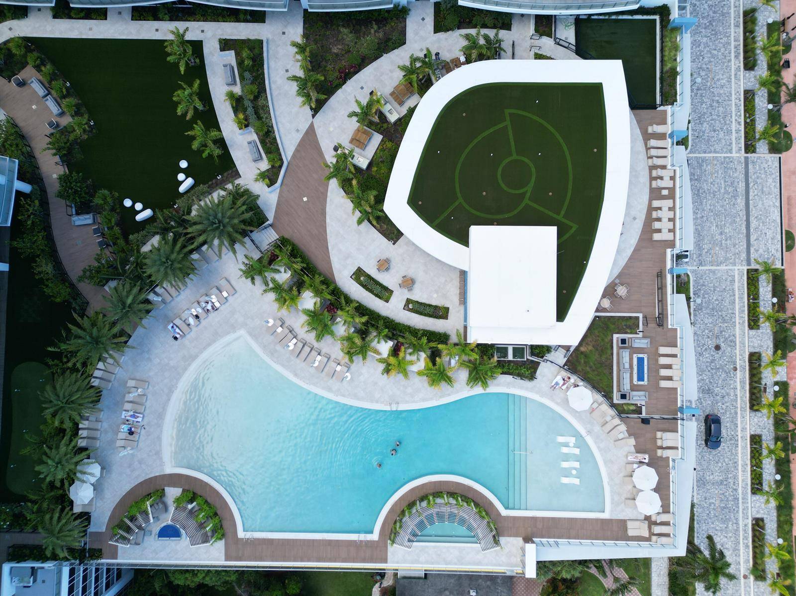 220 Lake ShoreLake Park - NAUTILUS 220 CONDO condo unit 1908 - picture