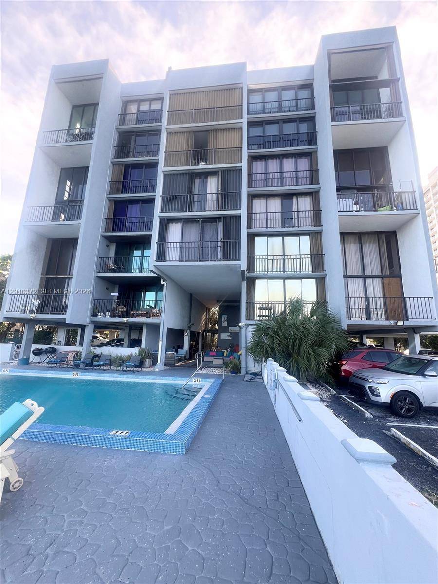 7899 NE Bayshore CtMiami - LAS OLAS CONDO condo unit 6A - picture