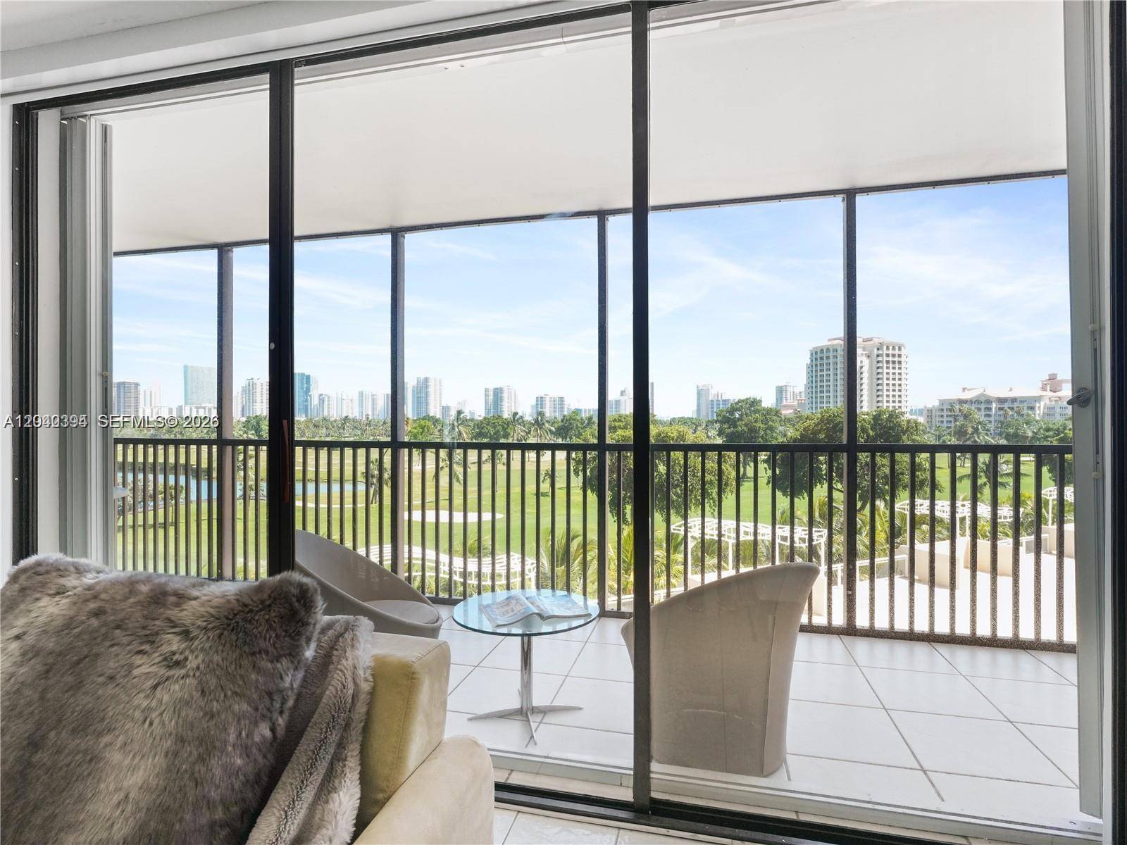 20379 W Country Club DrAventura - Condo 5+ Stories,Condo condo unit 536 - picture