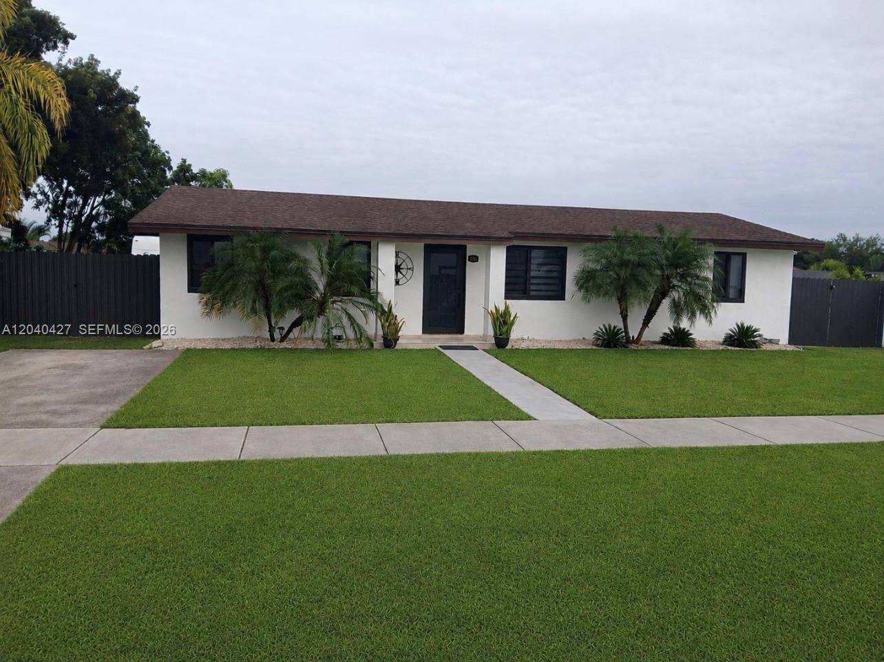 235 SW 18th AveHomestead - picture