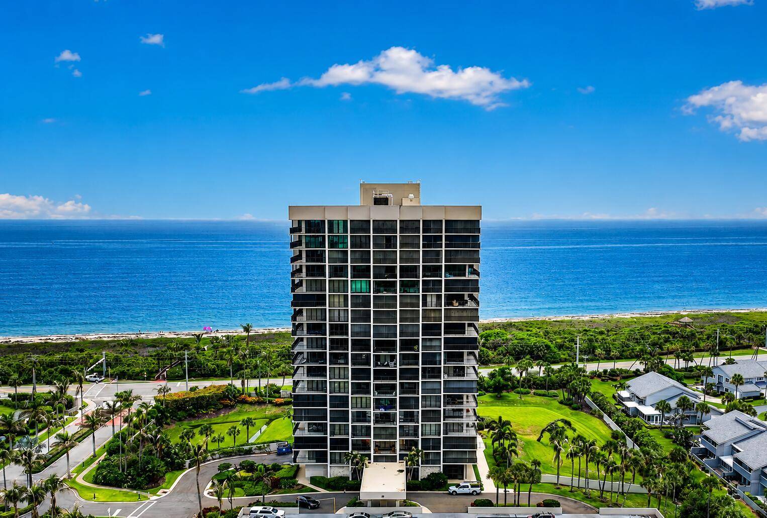 5047 N Highway A1aHutchinson Island - ATLANTIC VIEW BEACH CLUB C,ATLANTIC VIEW BEACH condo unit 1704 - picture