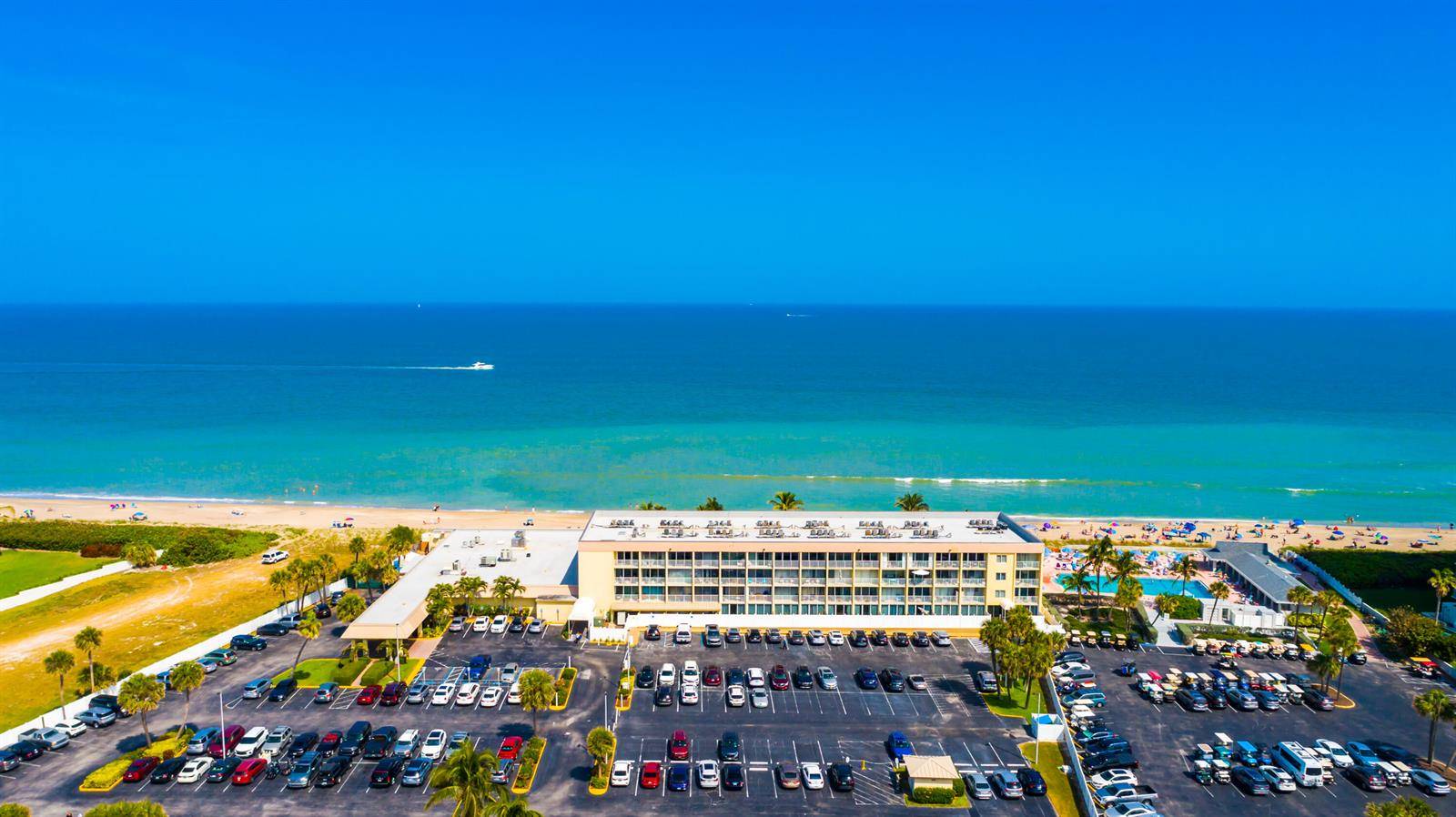 9800 S OceanJensen Beach - Condo condo unit 415 - picture