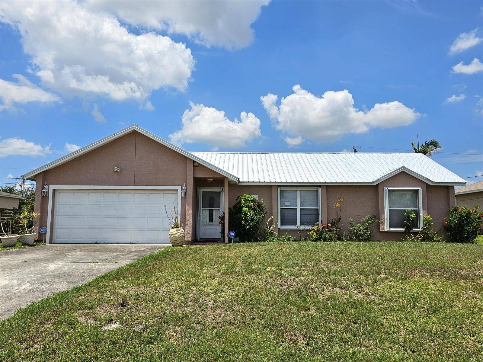 3338 SW MundyPort St. Lucie - picture