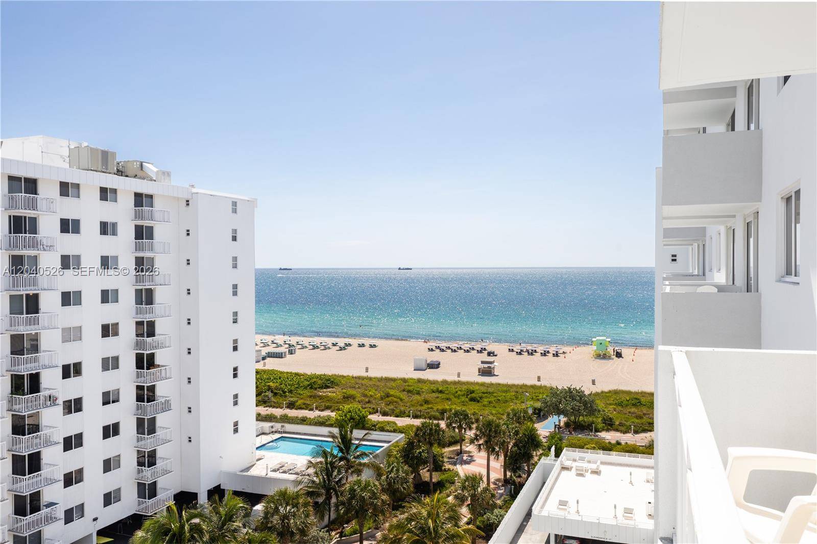 345 Ocean DrMiami Beach - OCEAN POINT CONDO,Ocean Point condo unit 924 - picture
