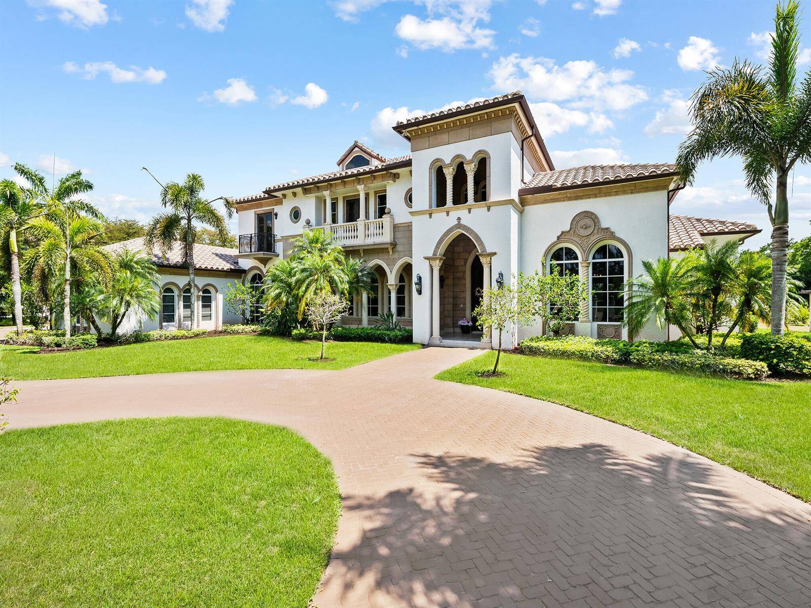 8800 NW 68thParkland - picture