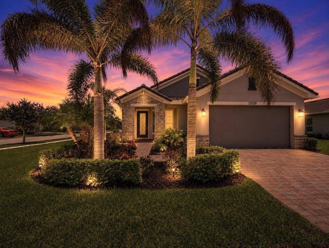 12520 SW Weeping WillowPort St. Lucie - picture