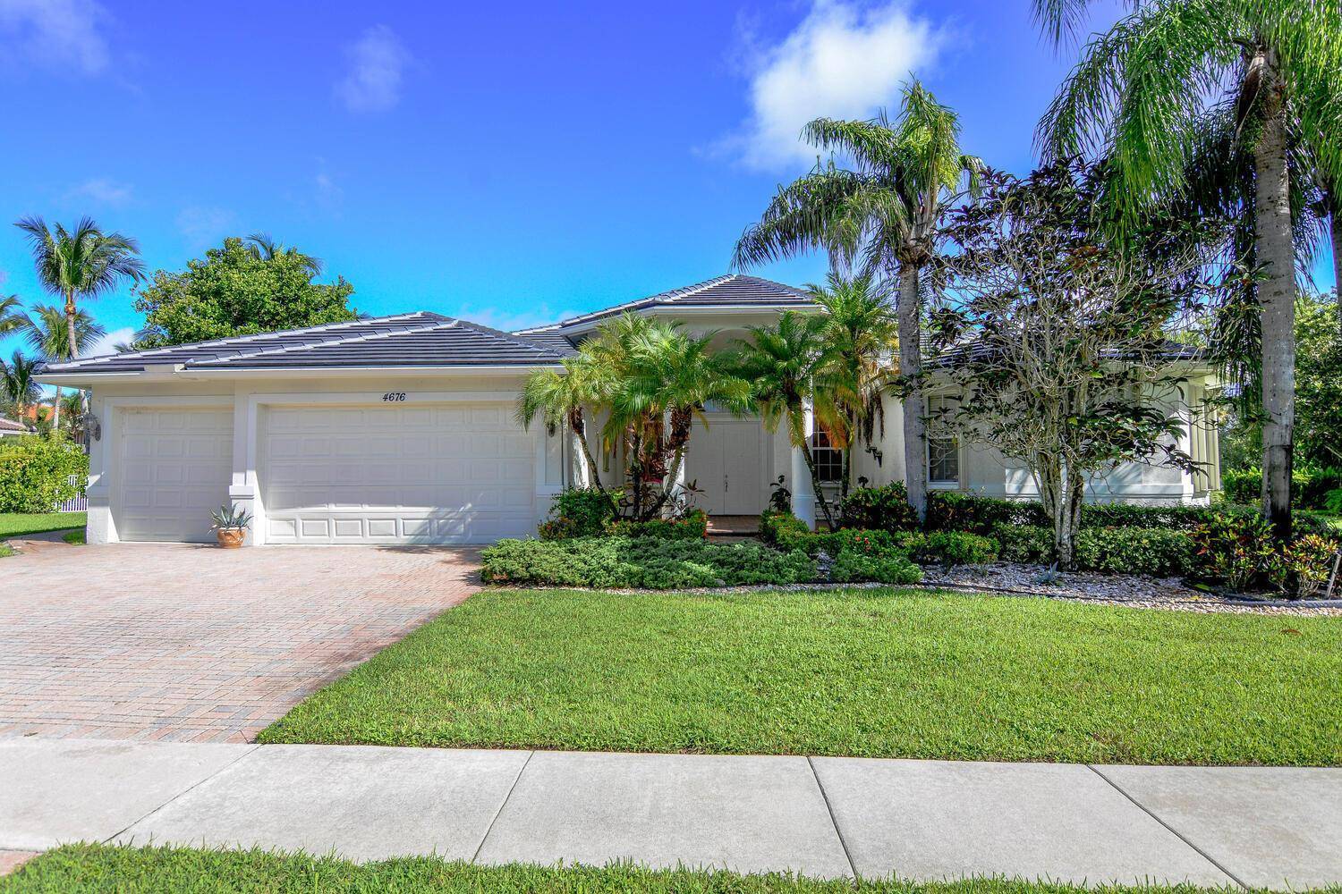 4676 ManderlyWellington - picture