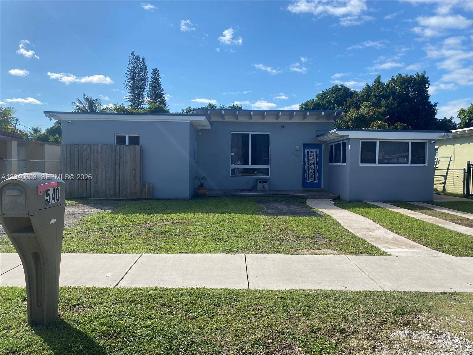 540 NW 111 StMiami - picture
