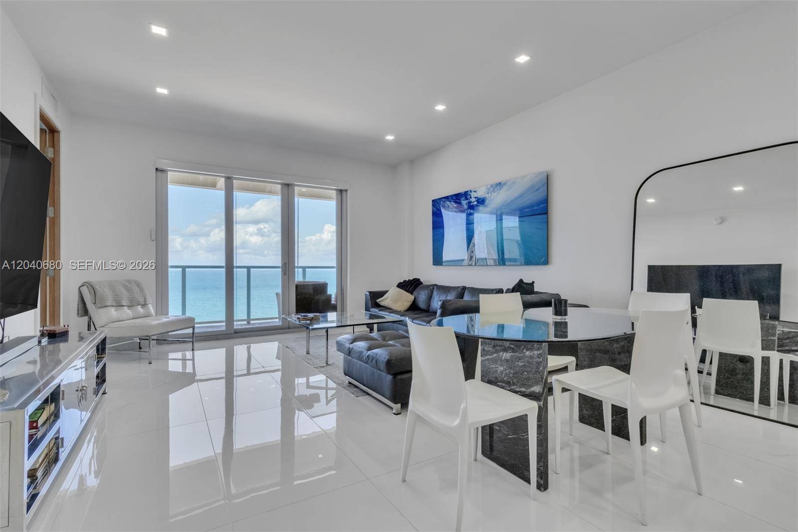 5701 Collins AveMiami Beach - Condo/Co-Op/Seasonal,Condo condo unit PH08 - picture