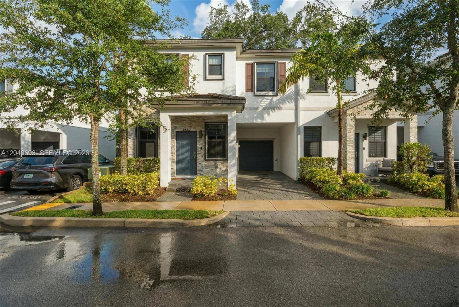 2821 SW 17th AveFort Lauderdale - picture