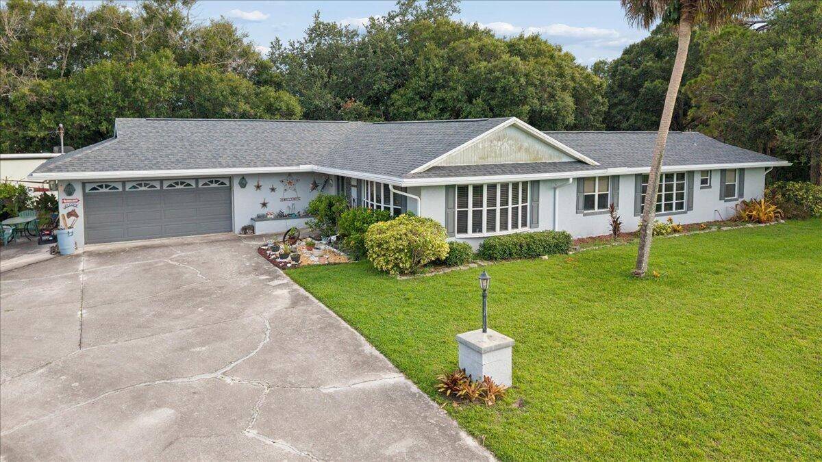 5803 Green DolphinFort Pierce - picture