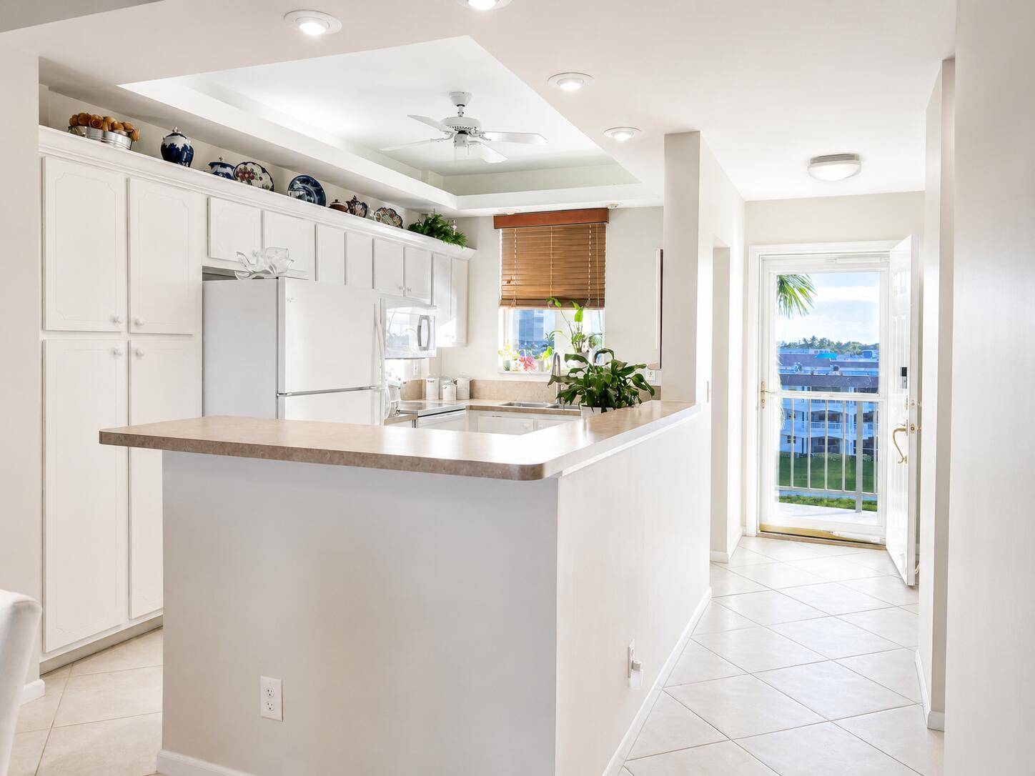 100 Paradise HarbourNorth Palm Beach - Condo condo unit 506 - picture