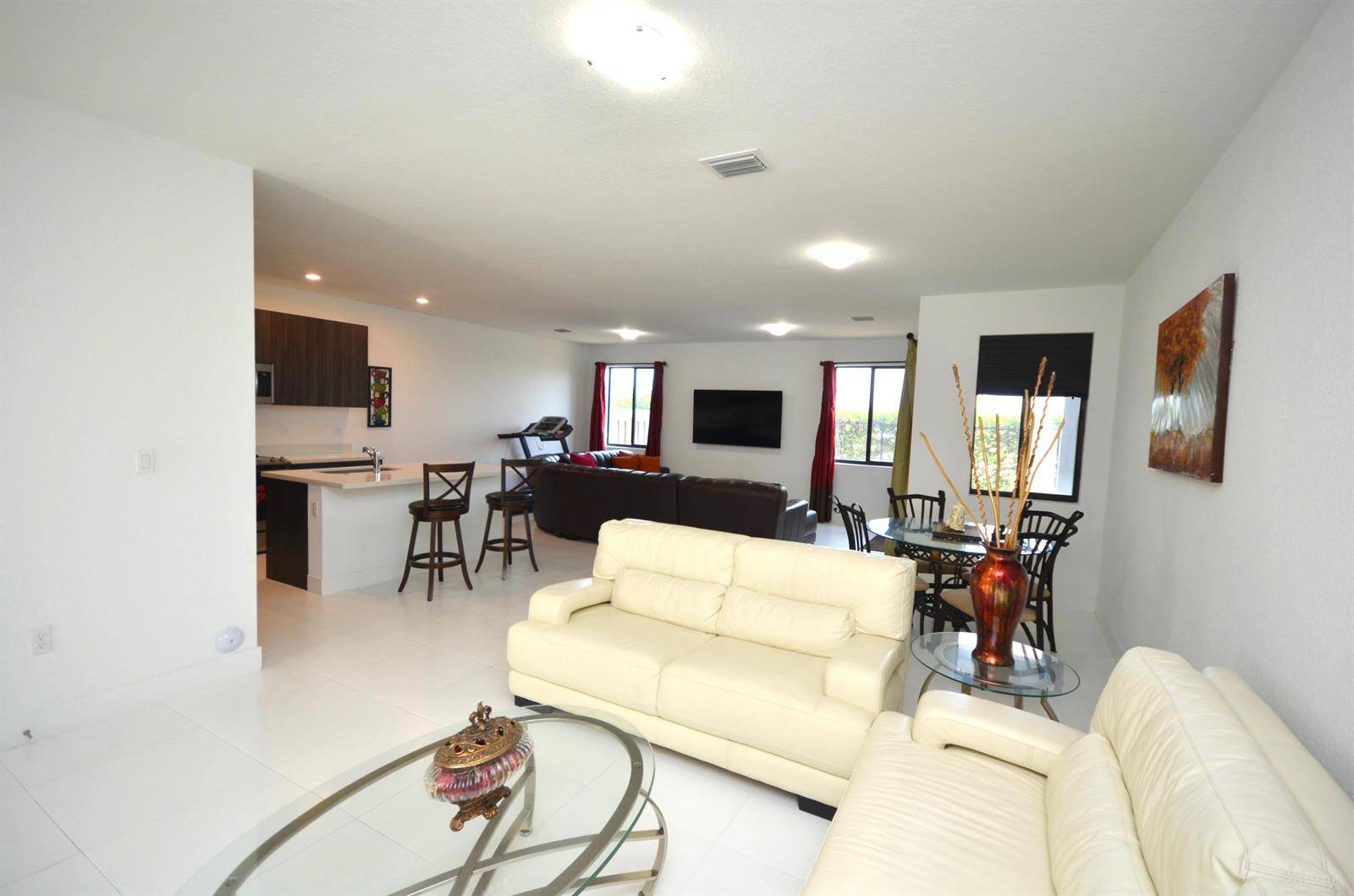 15743 SW 136thMiami - picture