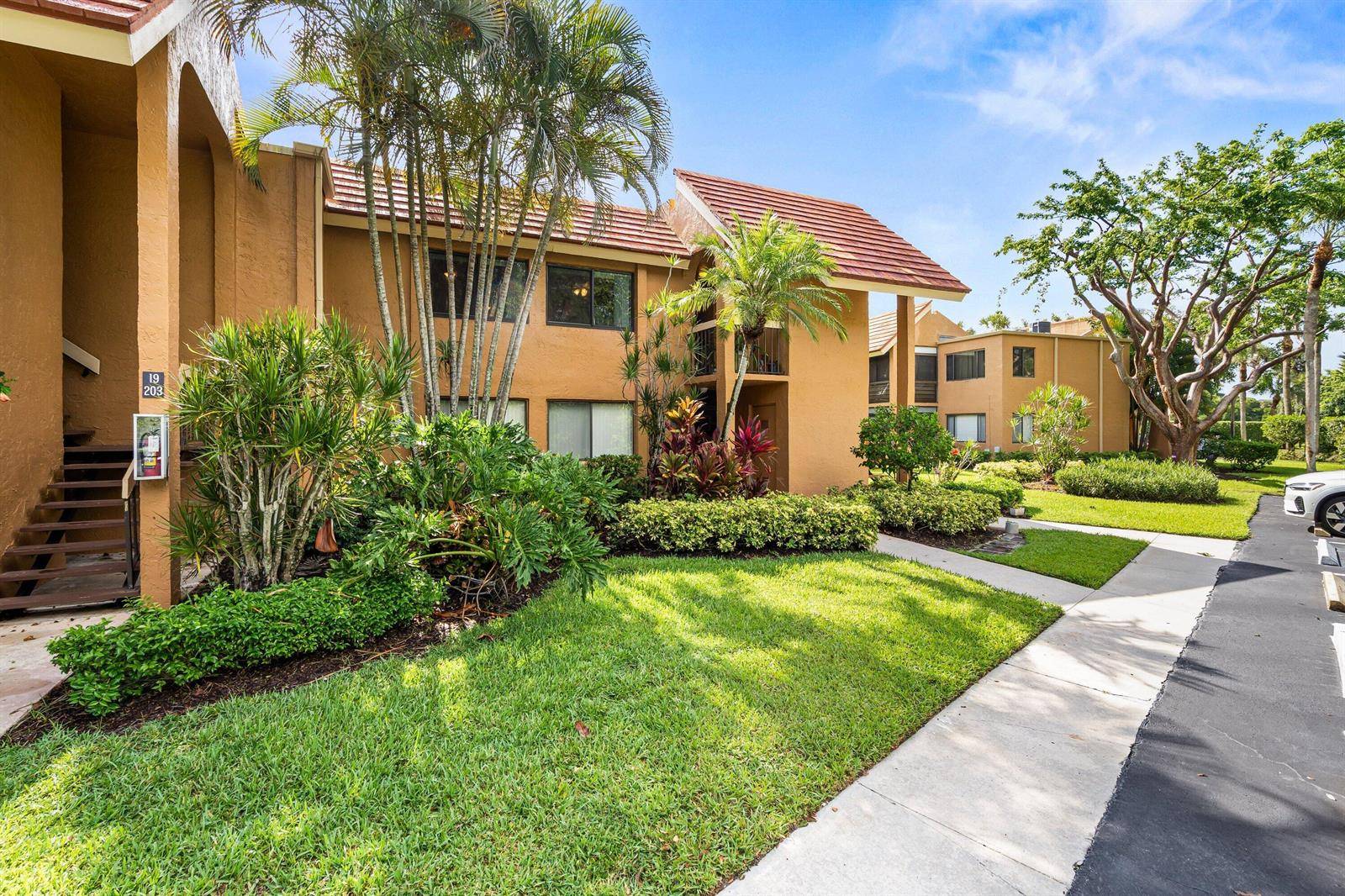 11262 Green LakeBoynton Beach - Indian Spring, GREEN LAKES, Green condo unit 204 - picture