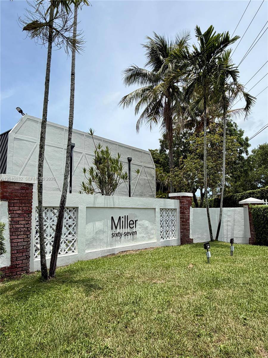 6667 Miller DrSouth Miami - MILLER SIXTY-SEVEN TOWNHO condo unit 15 - picture
