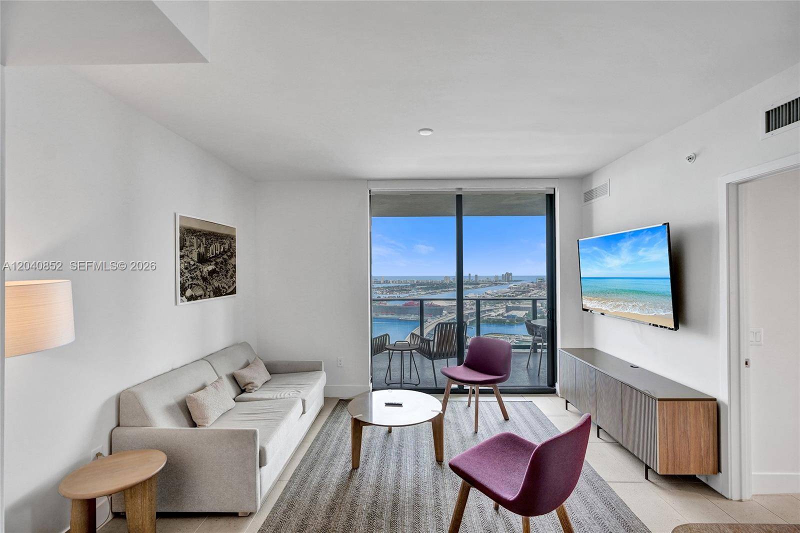 159 NE 6th StMiami - Condo 5+ Stories,Condo condo unit 3916 - picture