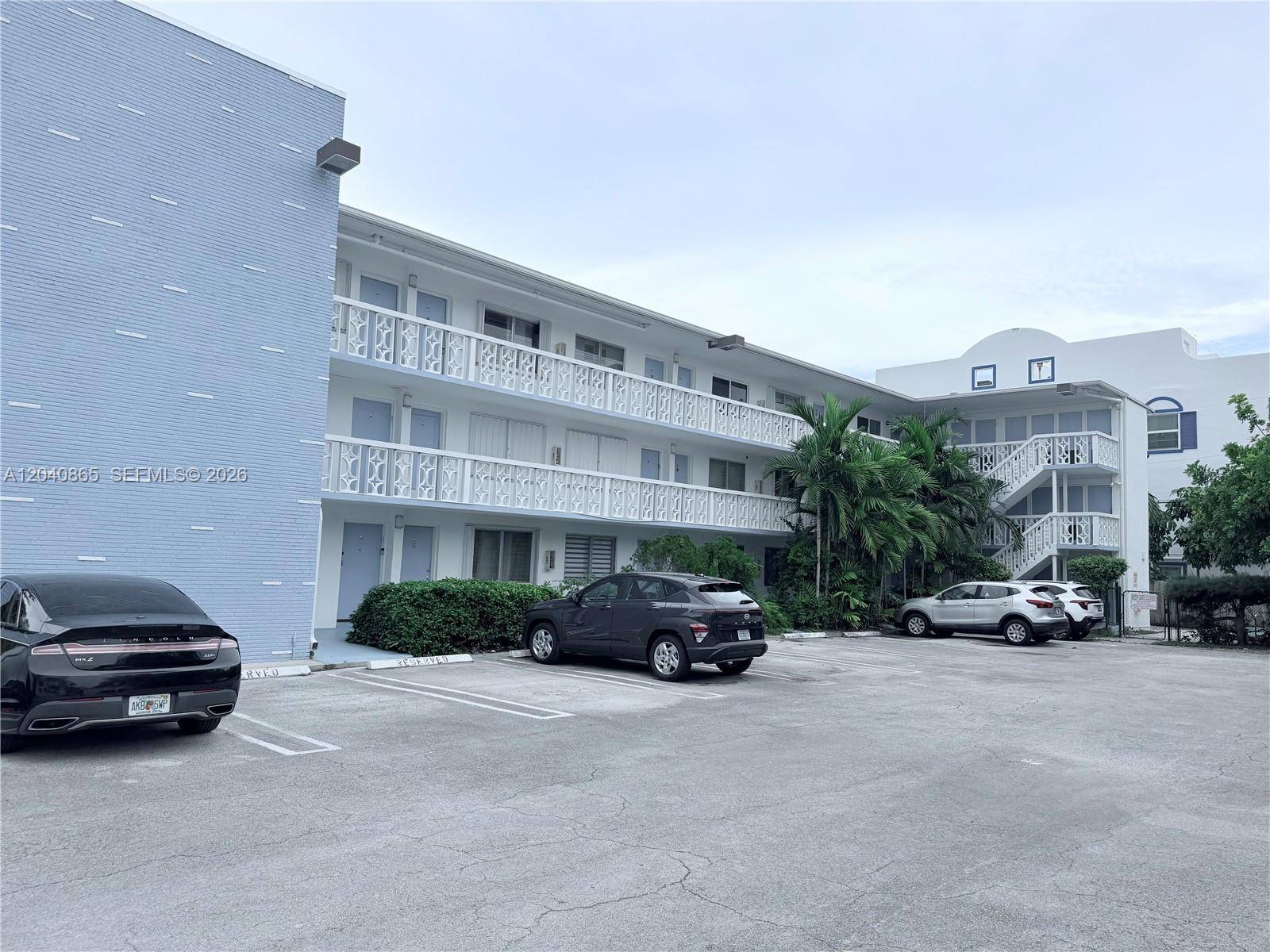 1120 102nd StBay Harbor Islands - Condo 1-4 Stories,Condo condo unit 2 - picture