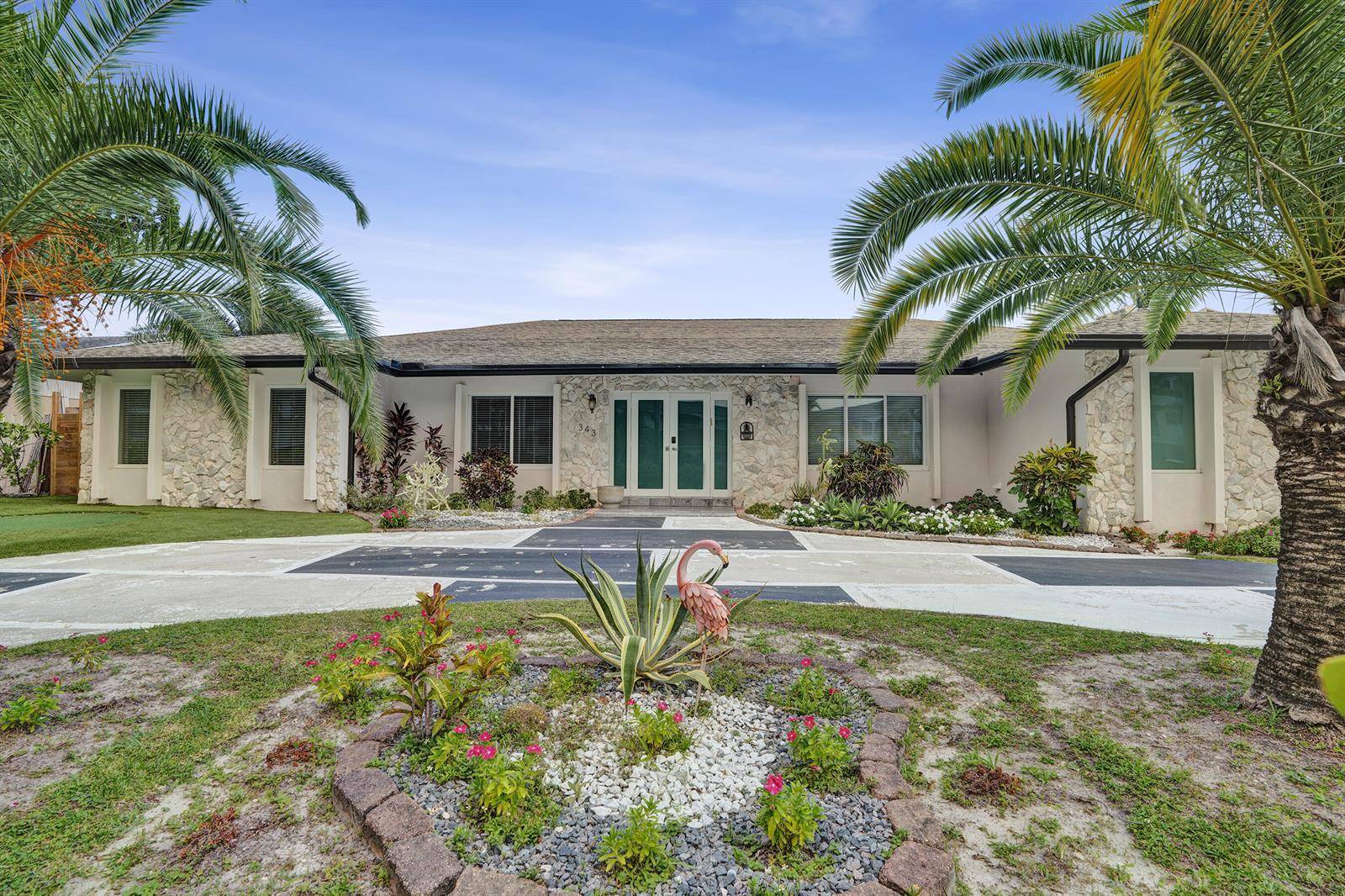 343 LayneHallandale Beach - picture