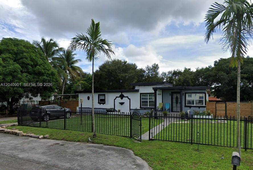 14855 NW 16 DriveBiscayne Gardens - picture