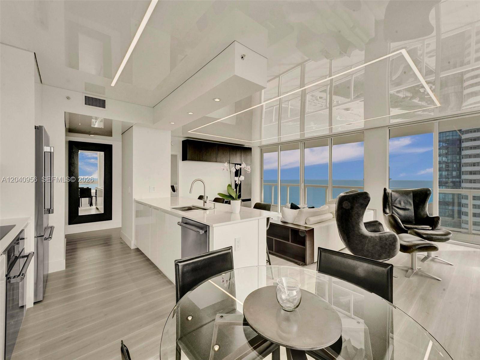 6365 Collins AveMiami Beach - Condo 5+ Stories,Condo condo unit 2407 - picture