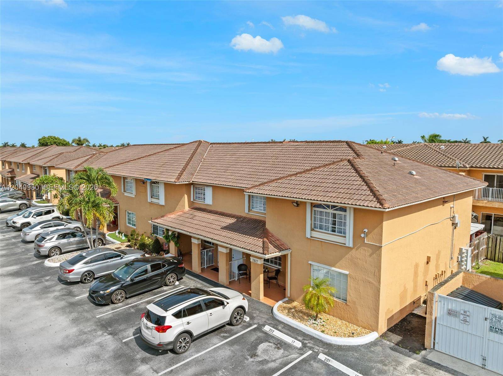 7817 W 36th AveHialeah - WEST POINCIANA VILLAS CON condo unit 101 - picture