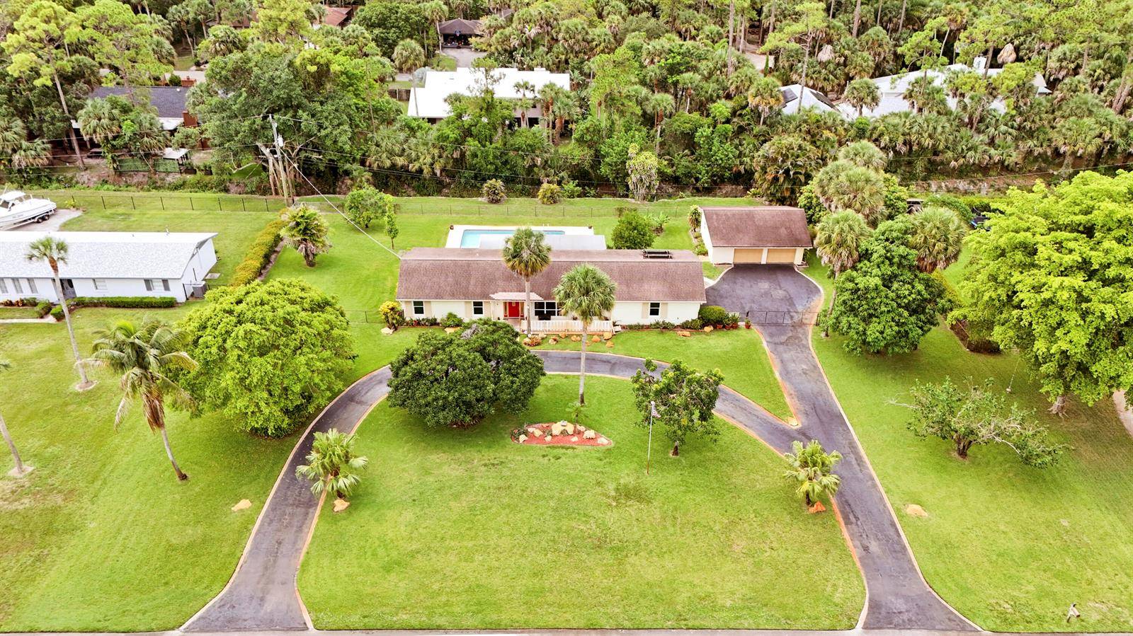 6824 LakesideWest Palm Beach - picture