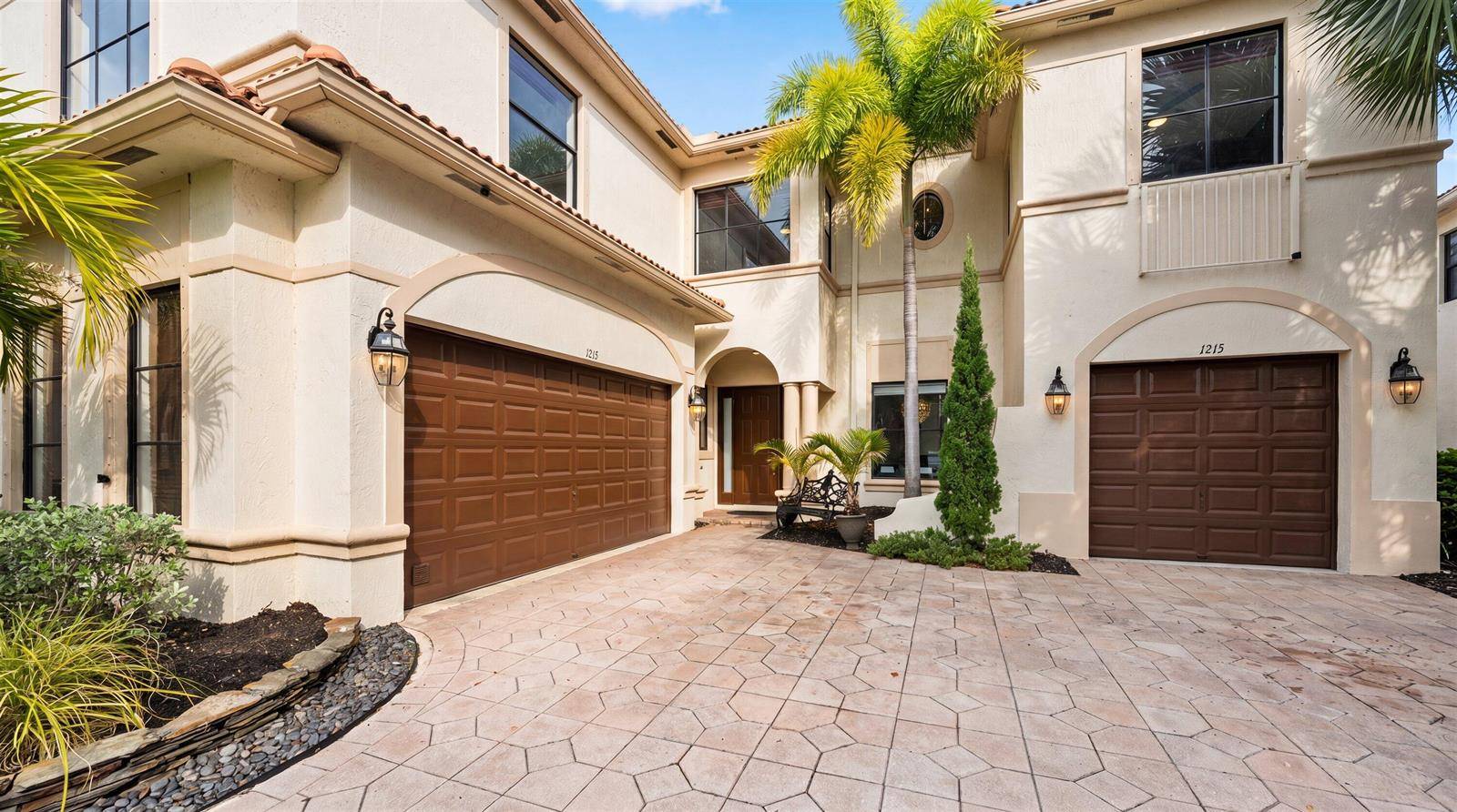 1215 CreeksideWellington - picture