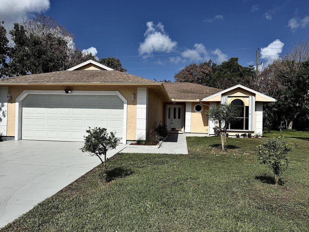 3053 SE WakePort St. Lucie - picture