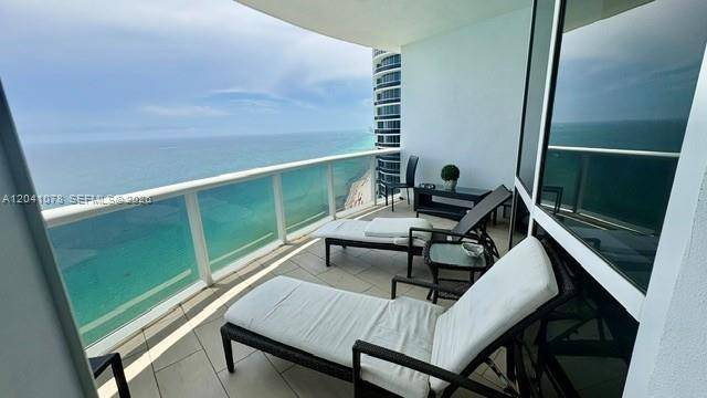 18201 E Collins AveSunny Isles Beach - Condo/Co-Op/Seasonal,Condo condo unit 5009 - picture