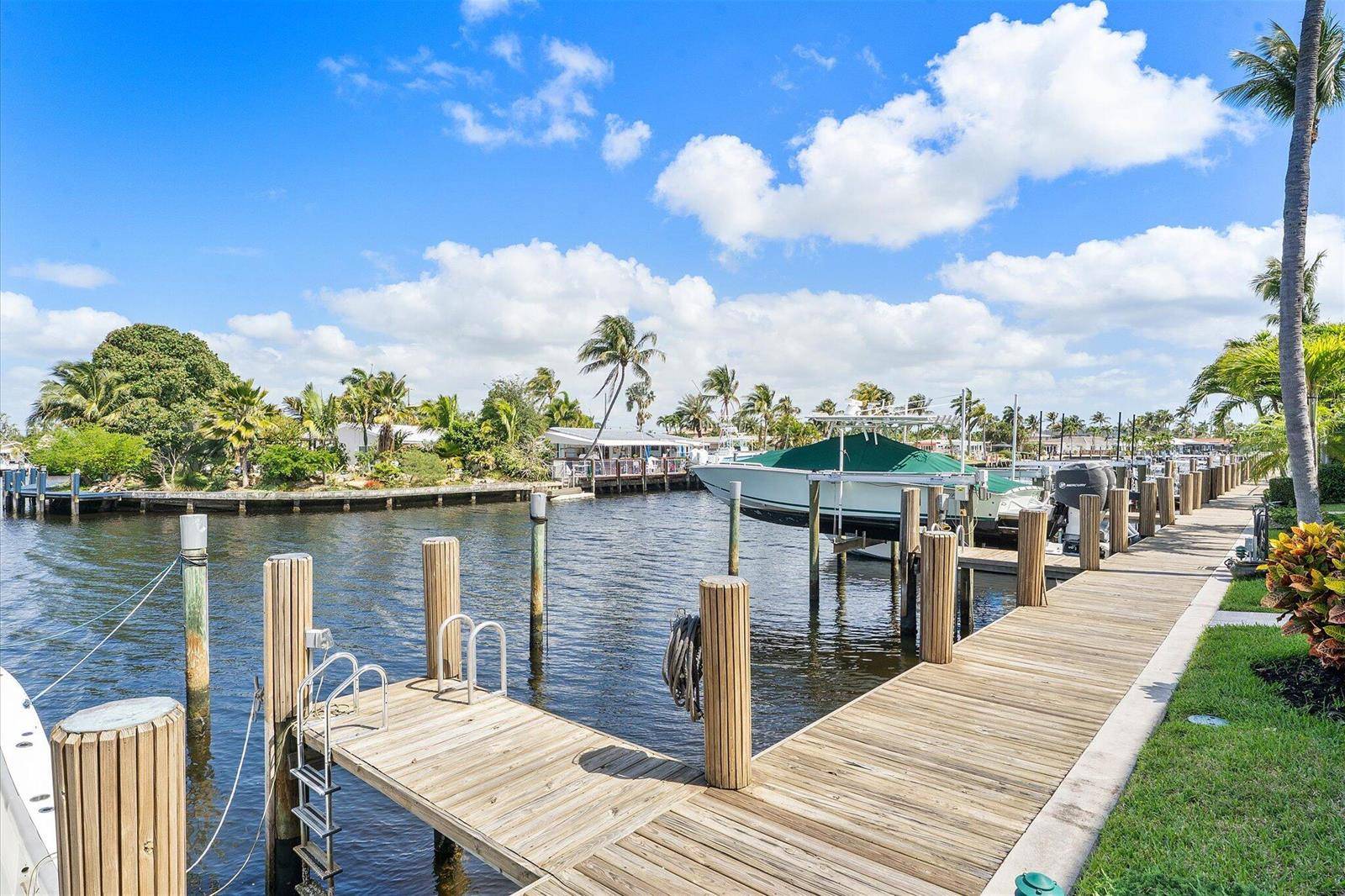 1351 SE 3rdPompano Beach - picture