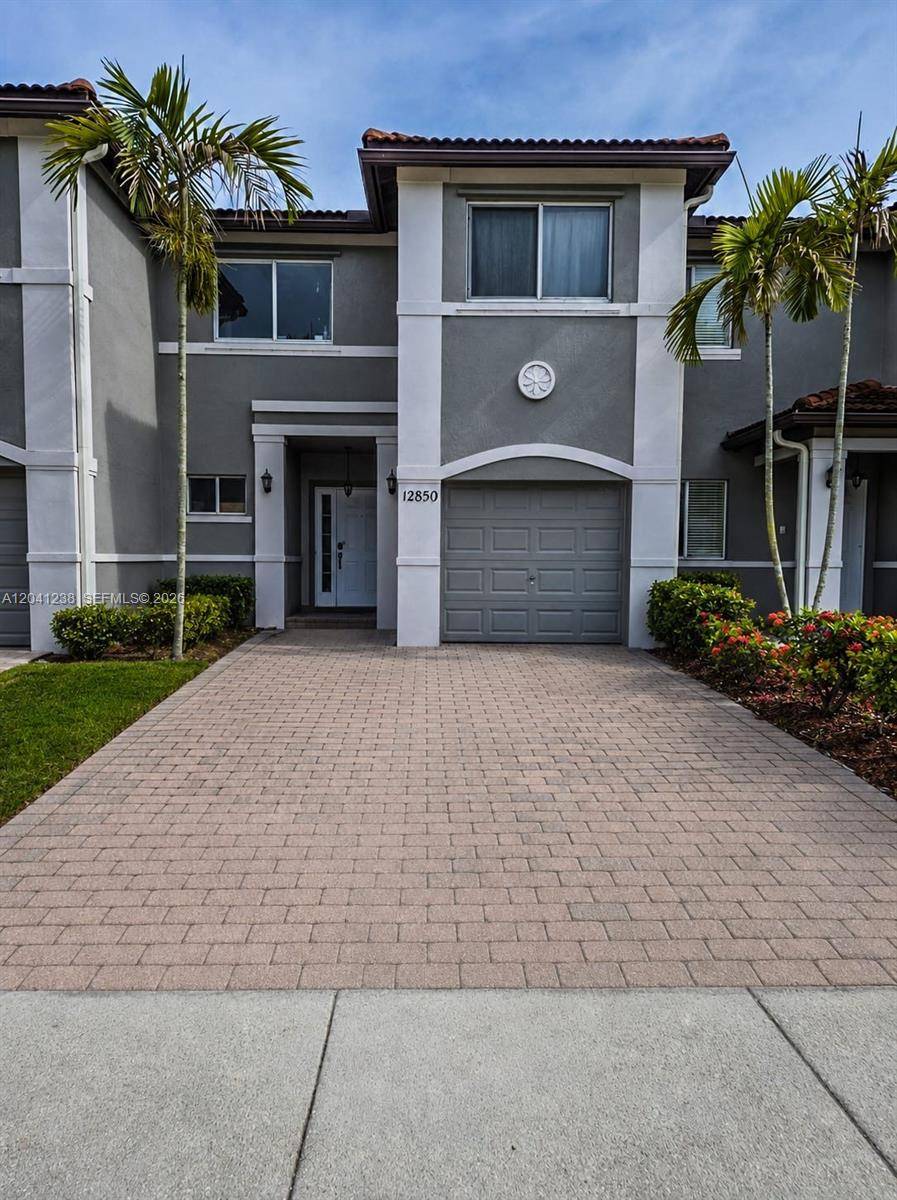 12850 SW 28th CtMiramar - picture