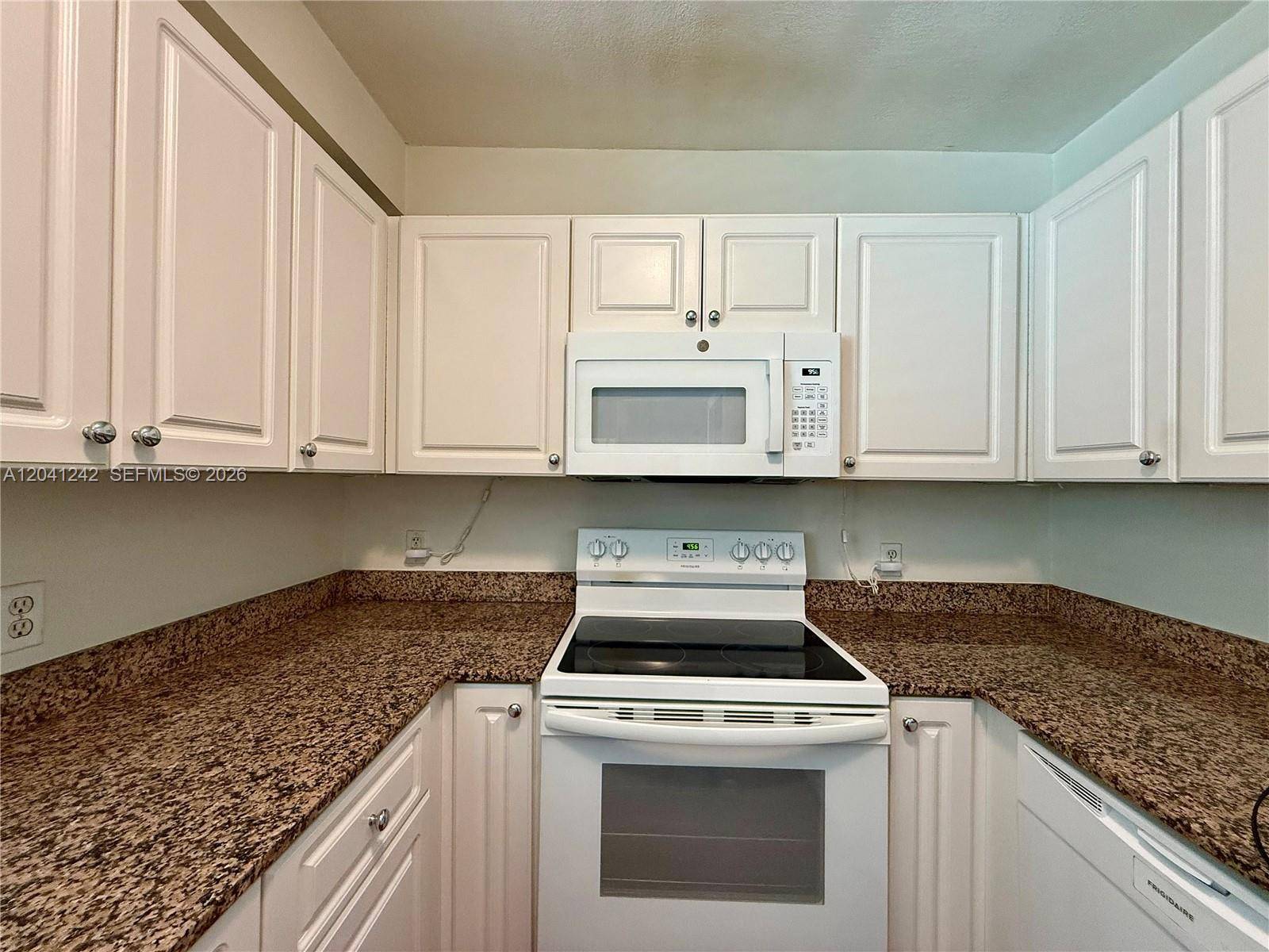 7800 Collins AveMiami Beach - Condo 5+ Stories,Condo condo unit 407 - picture