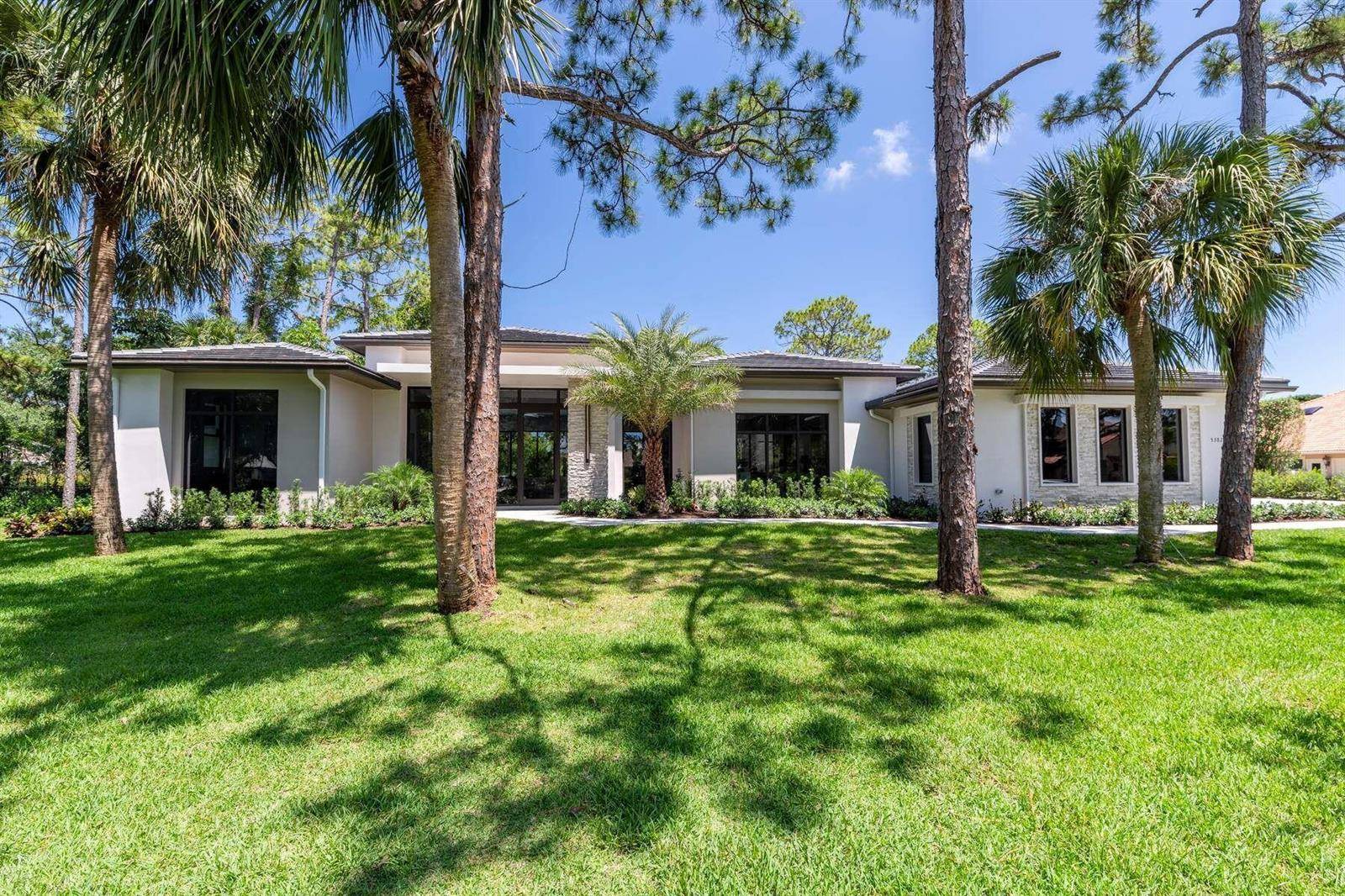 5382 Sea BiscuitPalm Beach Gardens - picture