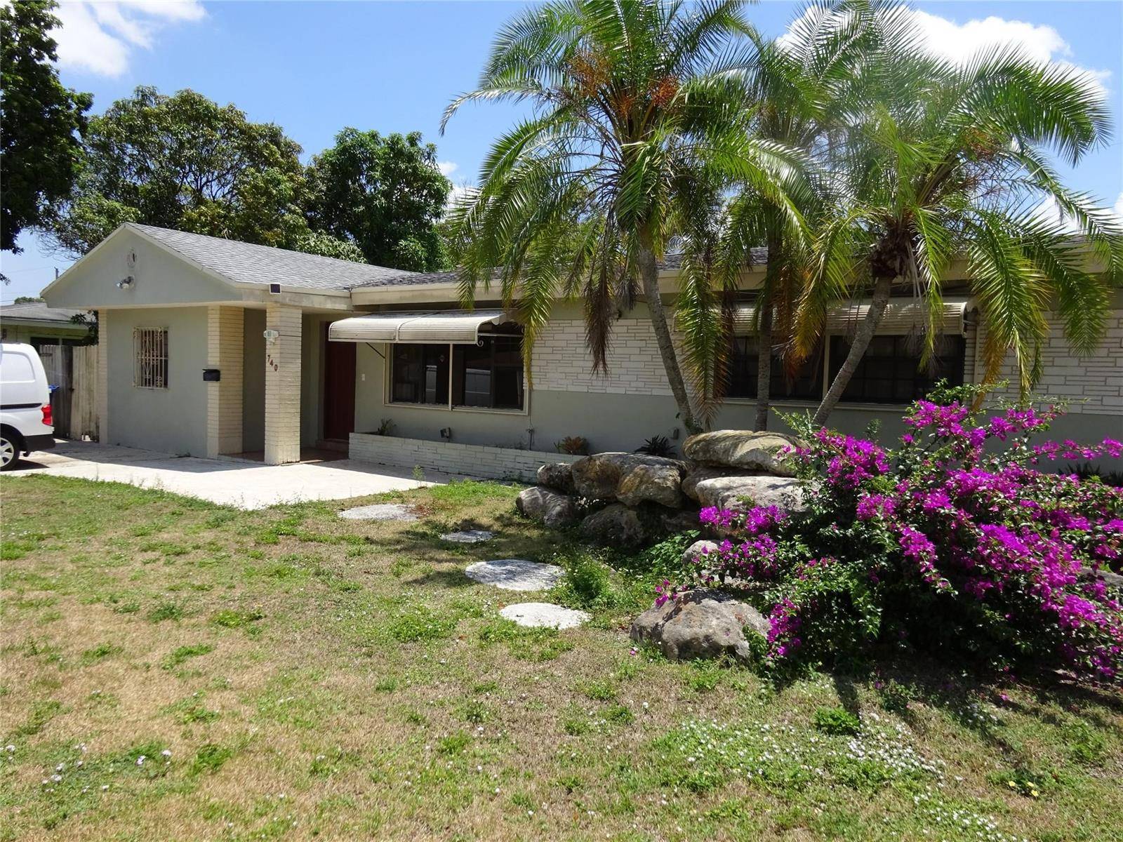 740 E EvanstonFort Lauderdale - picture