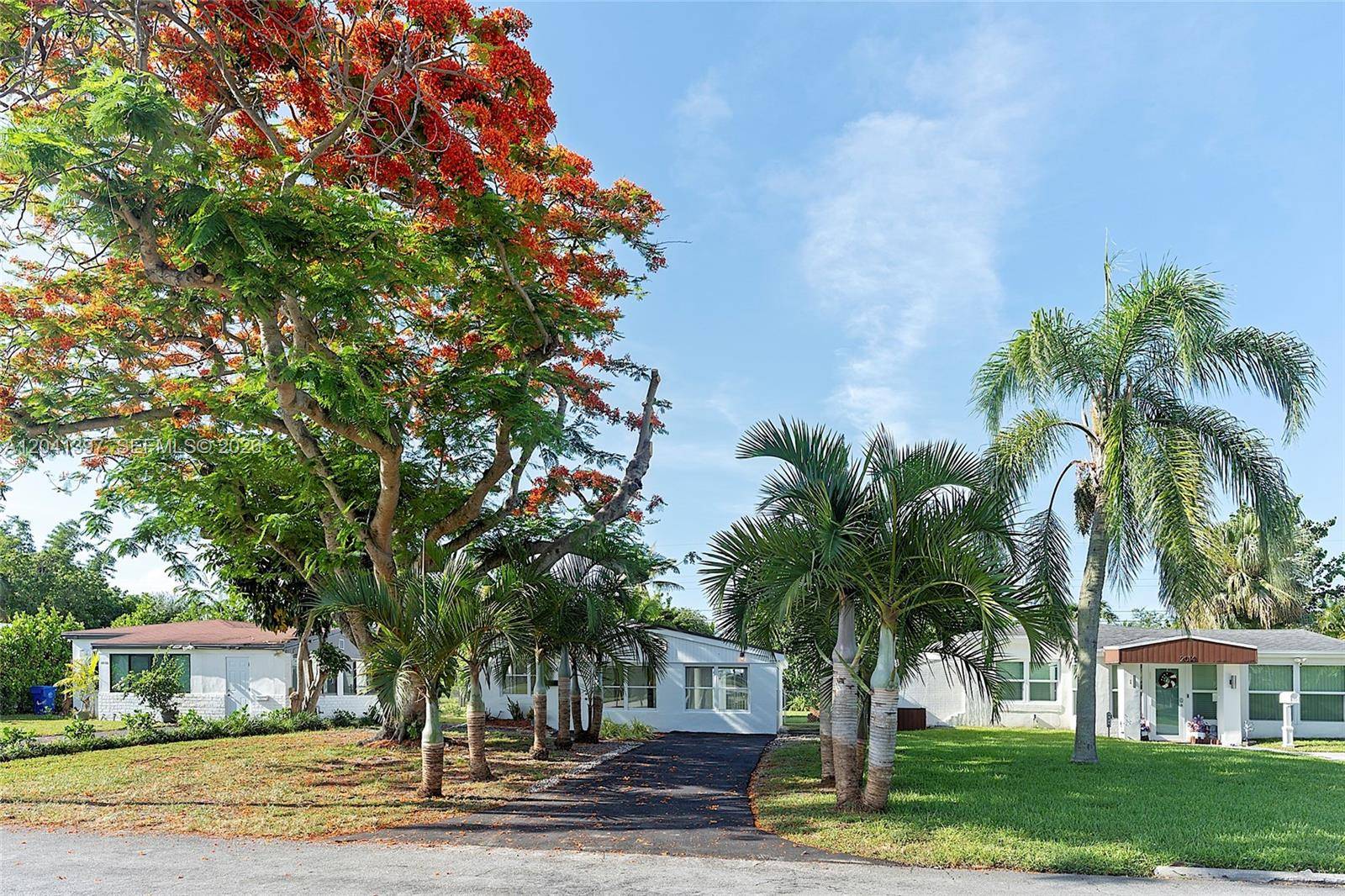 2024 NE 174th StNorth Miami Beach - picture