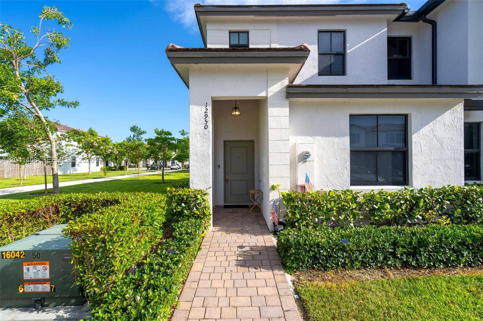 12950 SW 232nd LnHomestead - picture