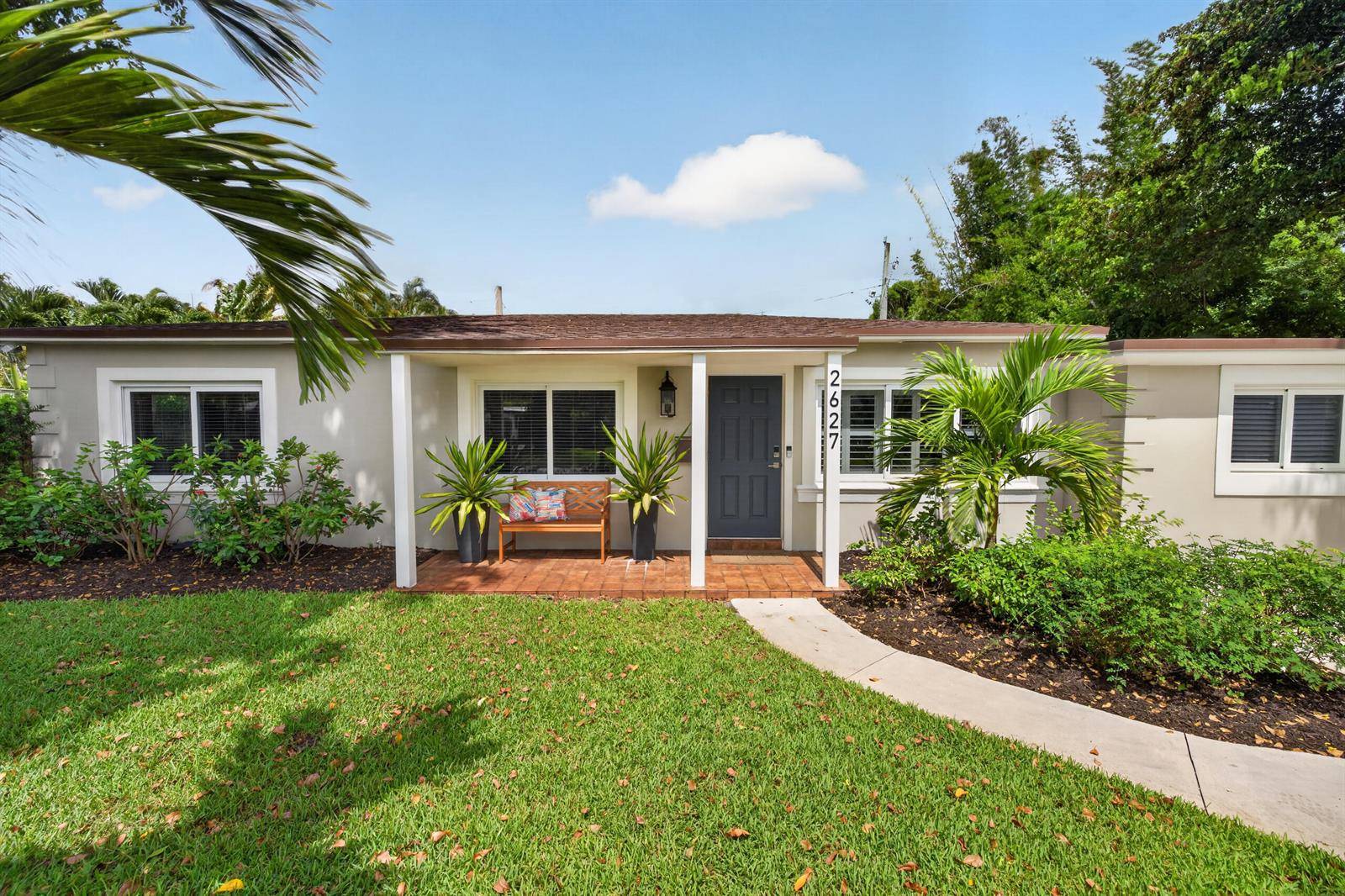 2627 NE 10thWilton Manors - picture