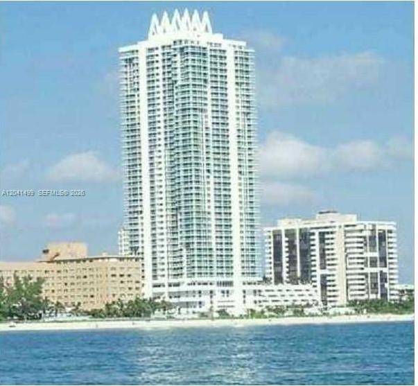 6365 Collins AveMiami Beach - Condo/Co-Op/Annual,Condo condo unit 1707 - picture