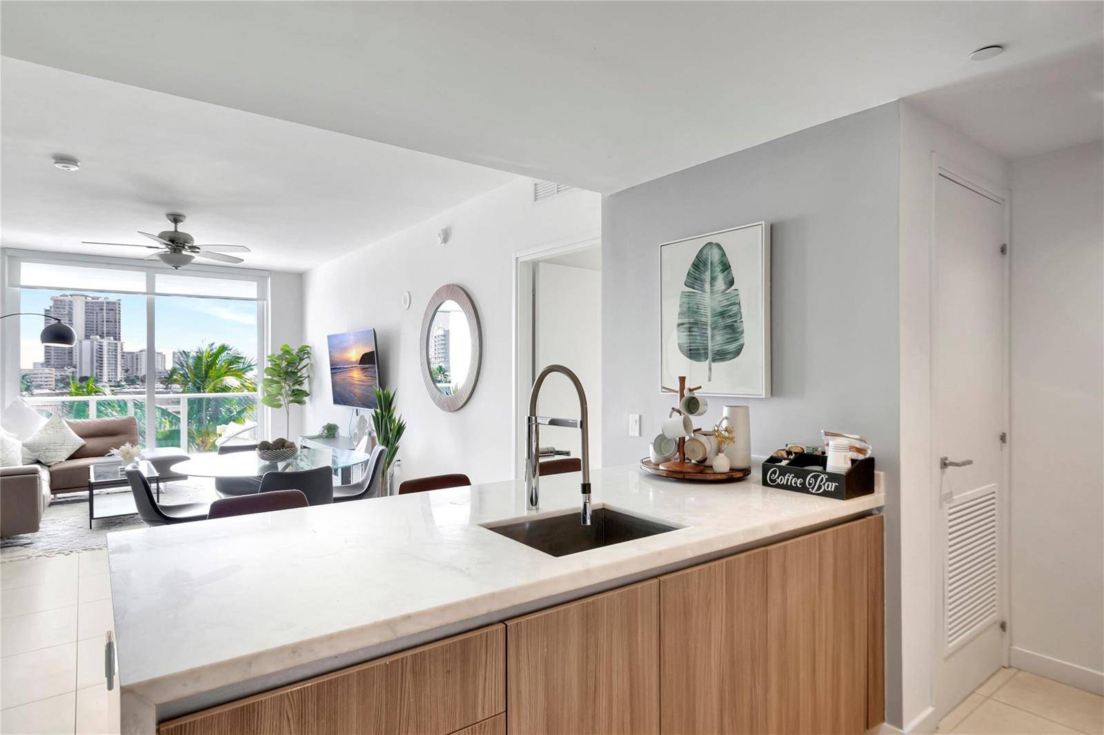 401 N BirchFort Lauderdale - Condo condo unit 504 - picture