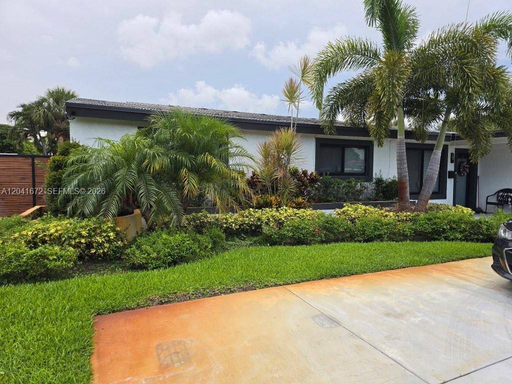 1049 Wyoming AveFort Lauderdale - picture