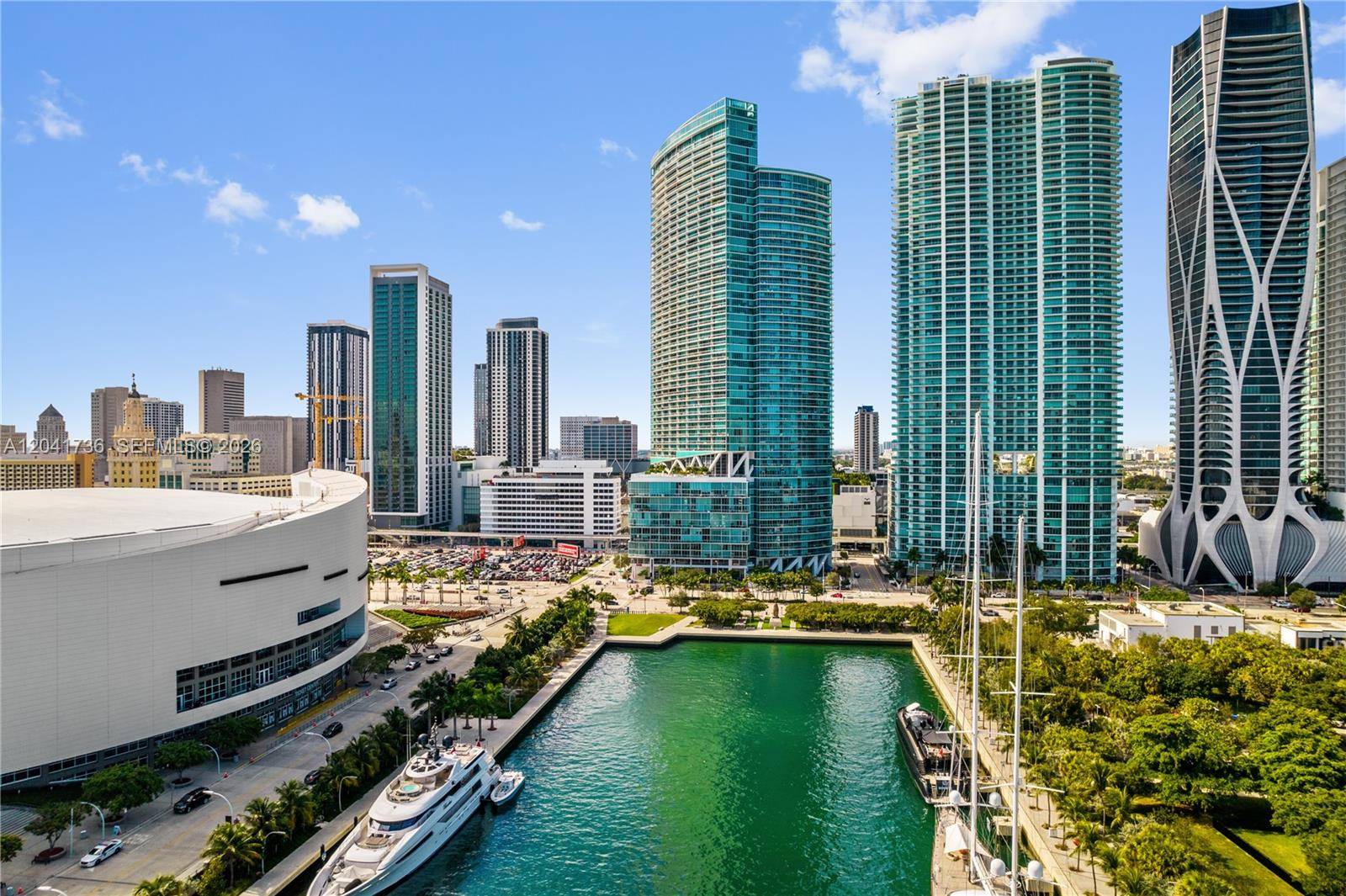 888 Biscayne BlvdMiami - MARINABLUE CONDO condo unit 2101 - picture