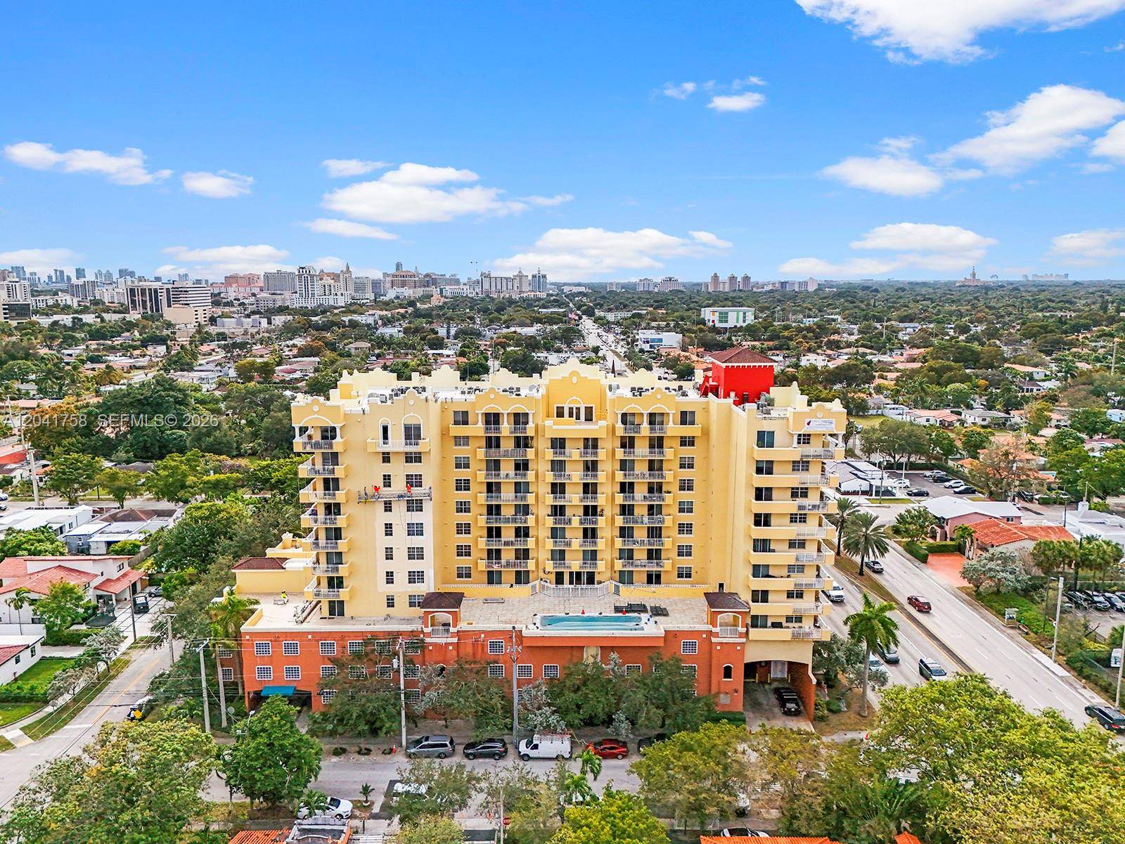 215 SW 42nd AveMiami - Condo 5+ Stories,Condo condo unit 810 - picture