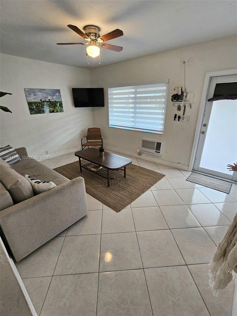 7400 Harding AveMiami Beach - Condo 1-4 Stories,Condo condo unit 22 - picture