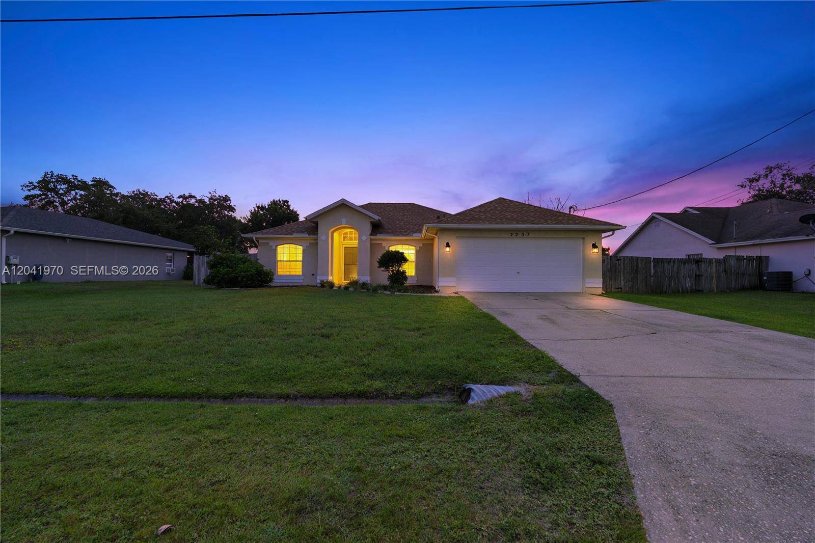 2257 SW Picture TerPort St. Lucie - picture