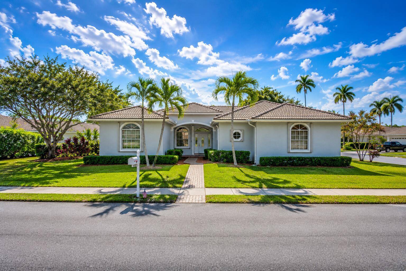 2570 SE 4thHomestead - picture