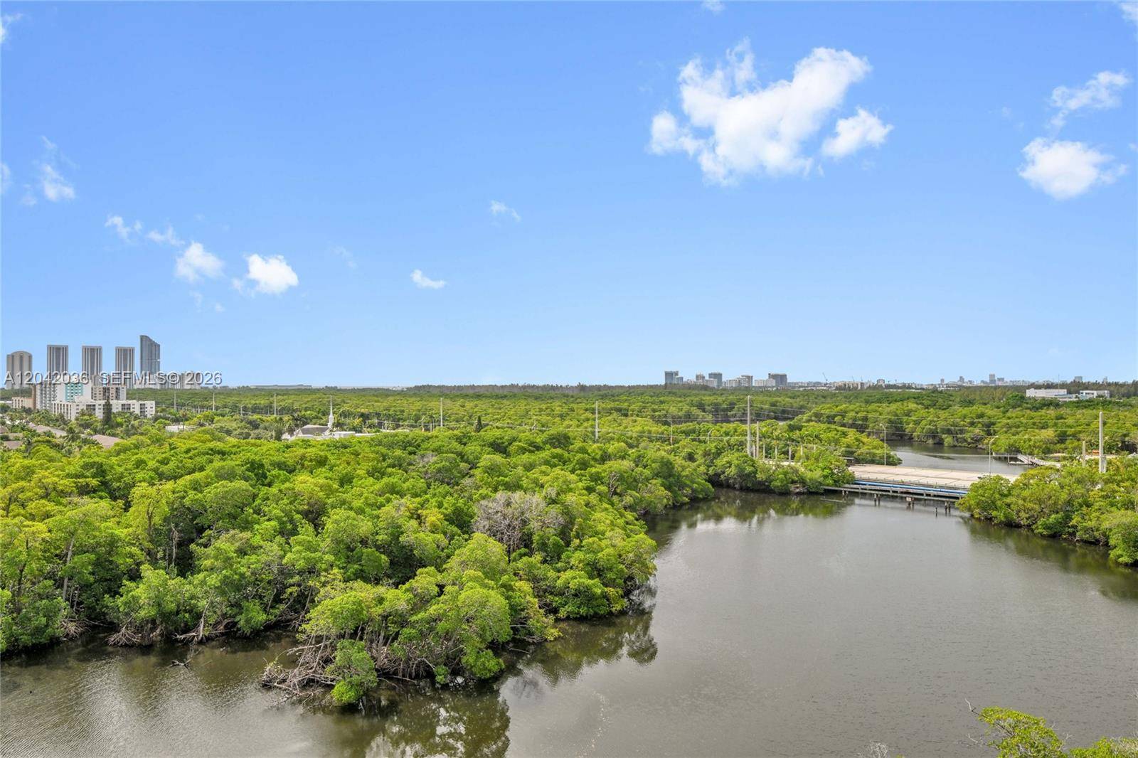 16385 Biscayne BlvdNorth Miami Beach - Co-Op 5+ Stories,Condo condo unit 1020 - picture