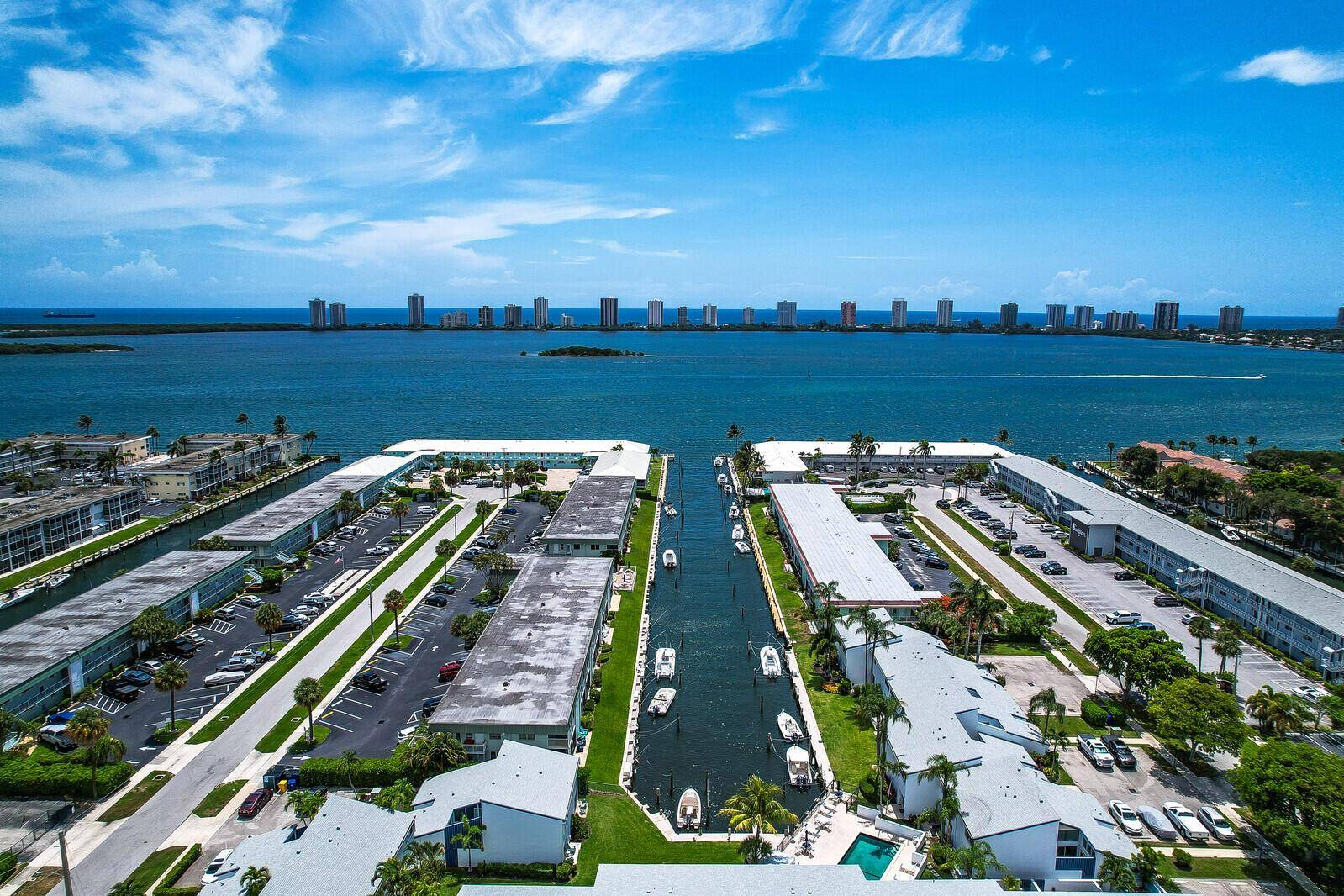 129 LehaneNorth Palm Beach - Condo condo unit 133 - picture