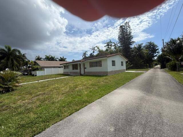 210 NE 5thDania Beach - picture