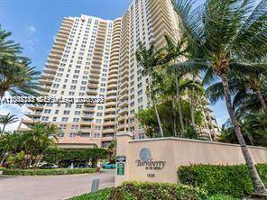 19501 W Country Club DrAventura - Condo/Co-Op/Annual,Condo condo unit 704 - picture