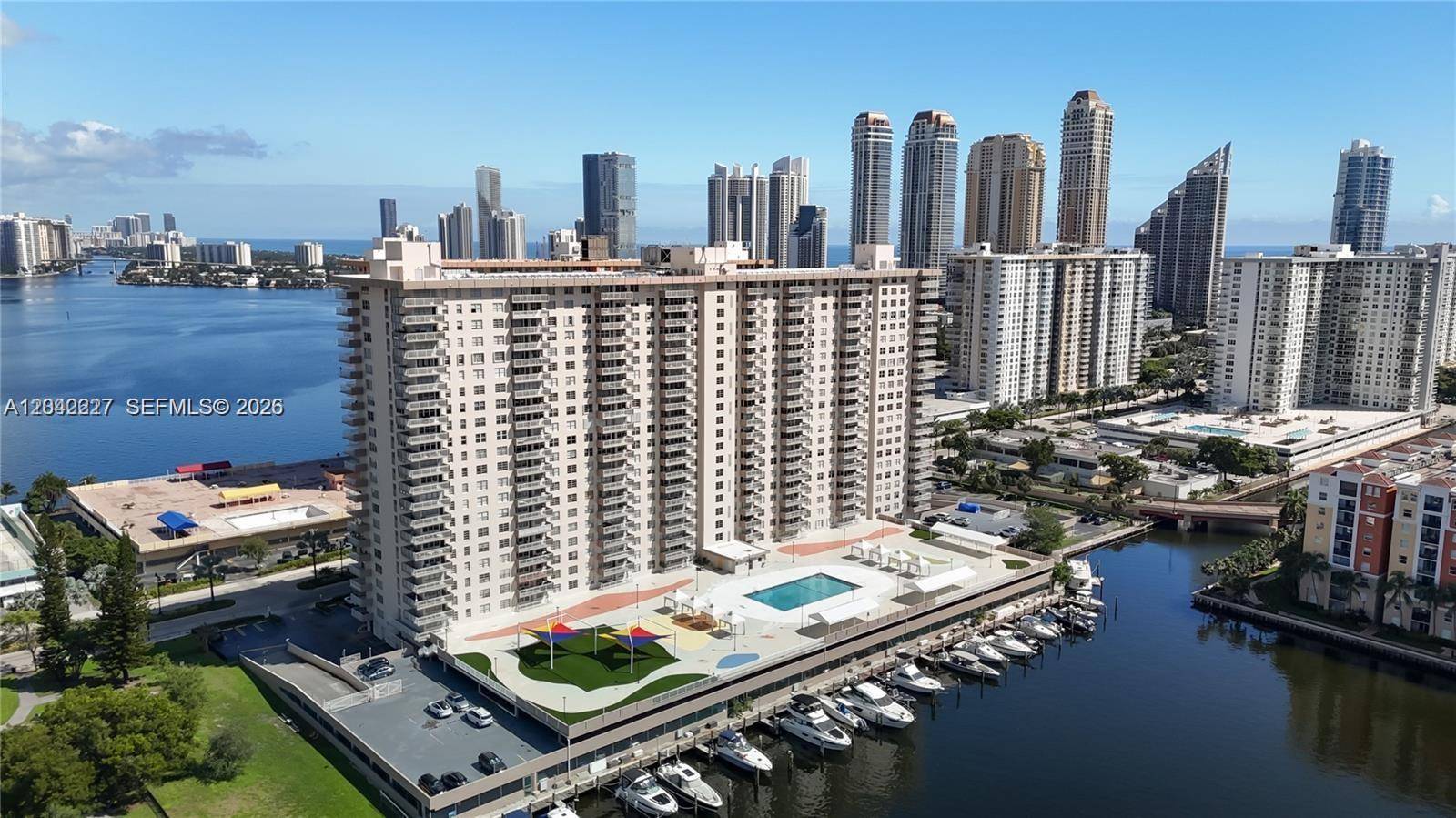 250 174th StSunny Isles Beach - WINSTON TOWERS 100 CONDO condo unit 1211 - picture